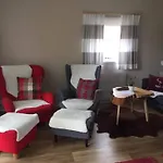 Allgaeu-chalet Apartment Buchloe